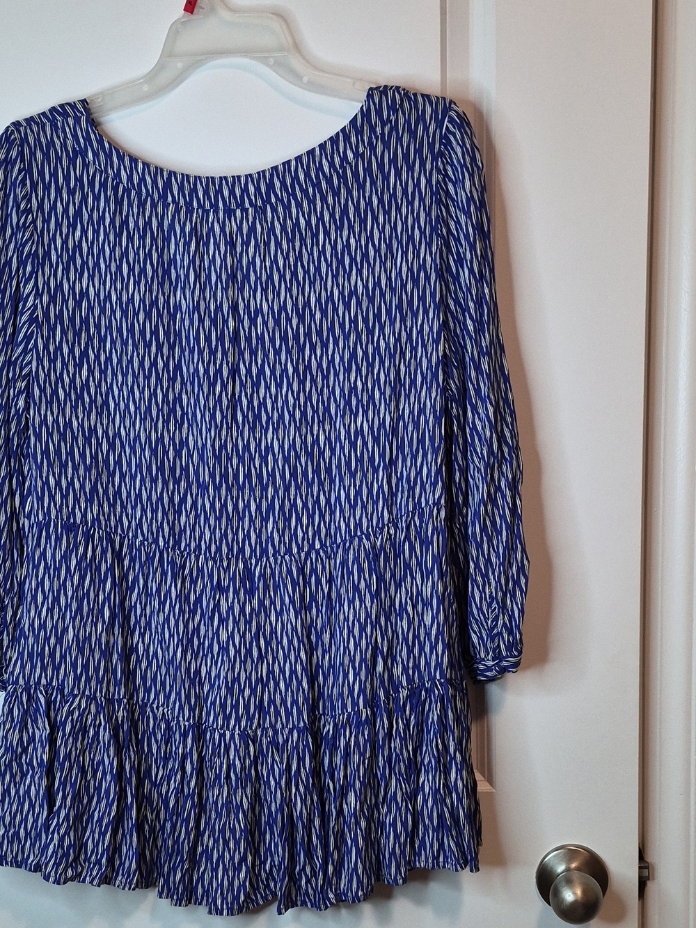 Maeve Blue and White Geometric-Print Blouse Size M - Picture 3 of 11